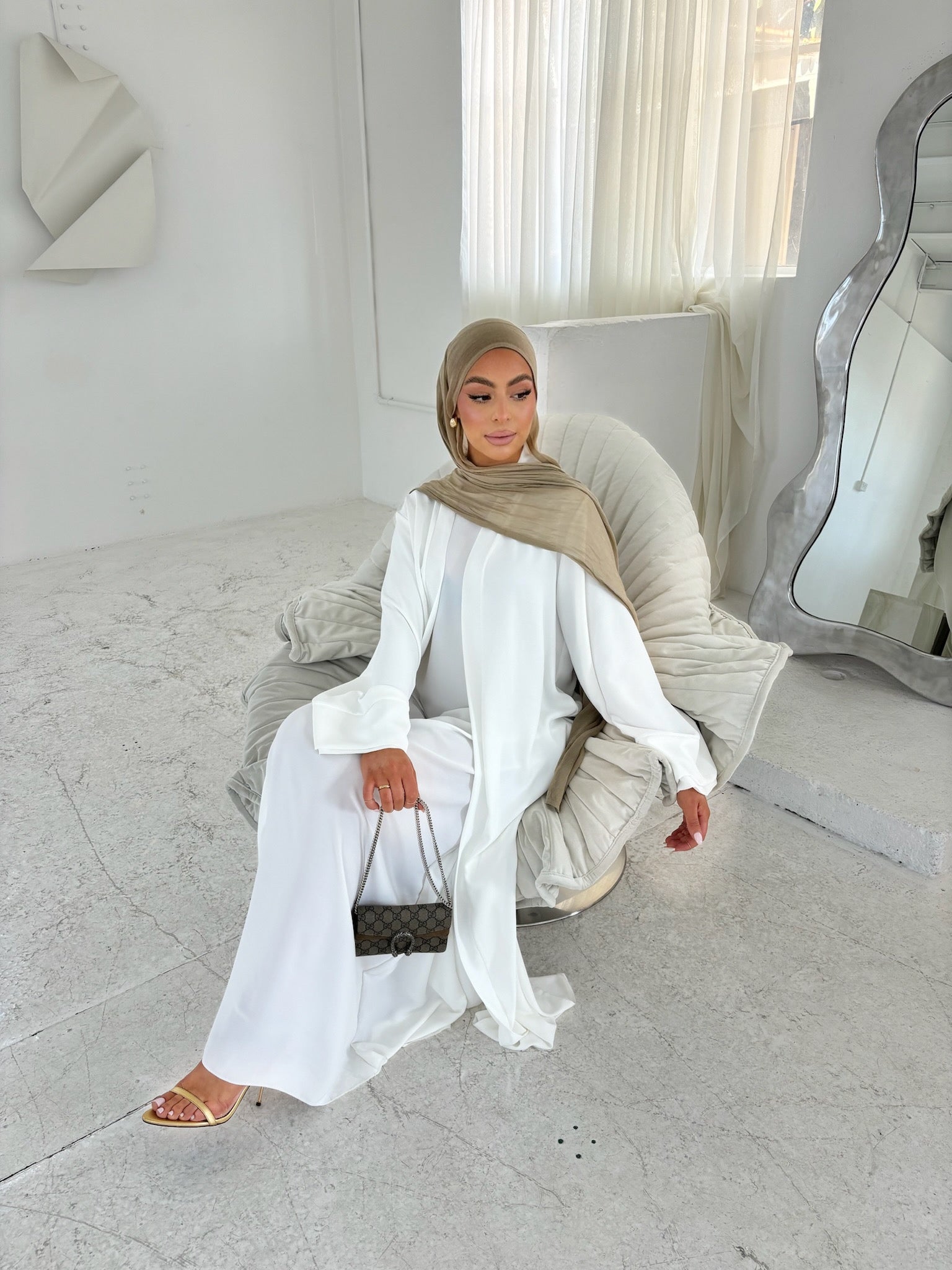 'Soft like Butter' 2 Piece Abaya Set- No belt